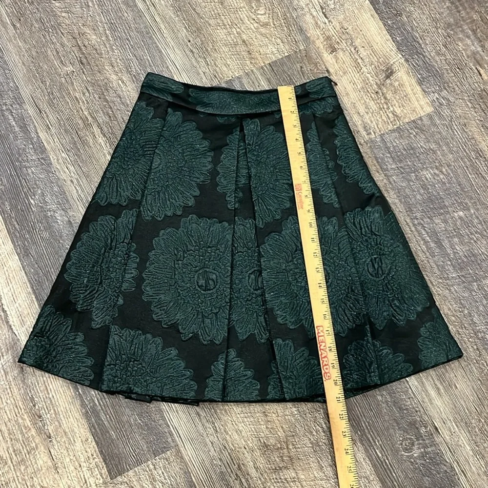 Trina Turk Green Embossed Matelasse Pleat Floral Skirt Women Size 0 New
